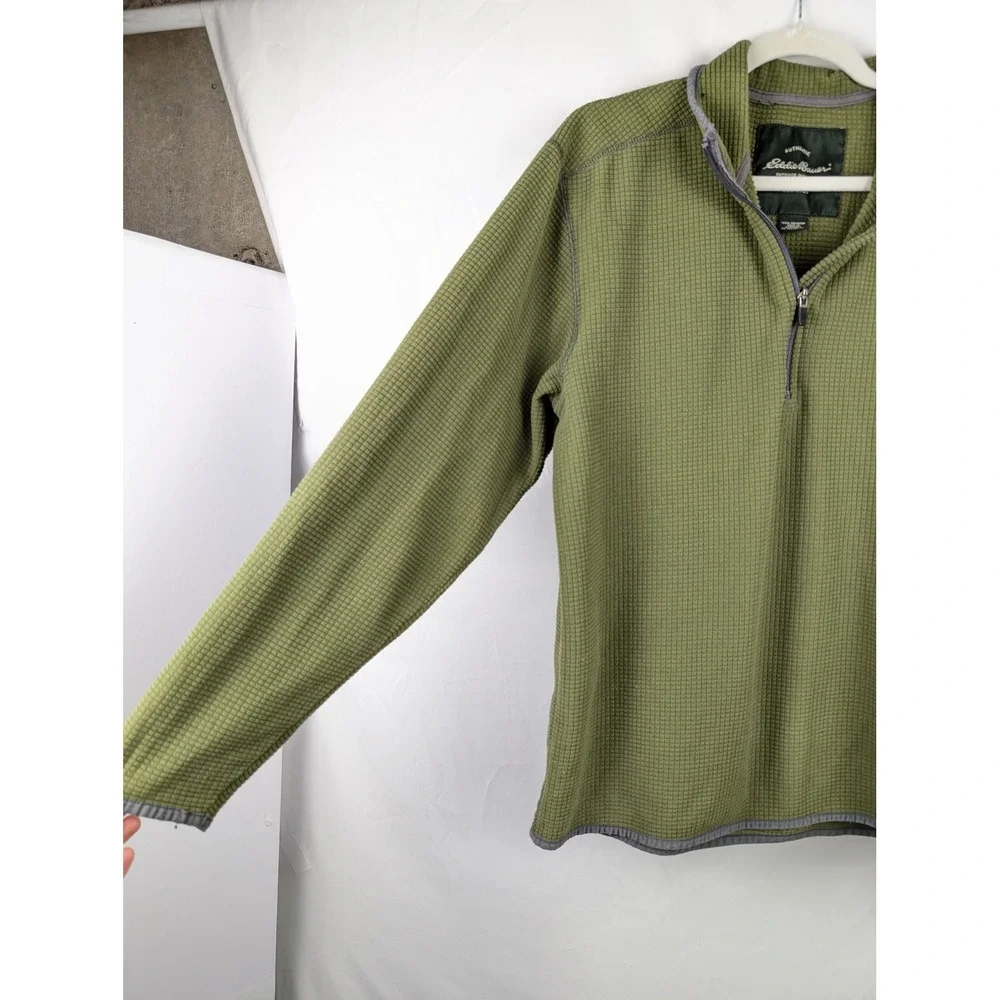 Eddie Bauer Mens 1/4 Zip Waffle Fleece Sweater Size M Green Pullover Outdoor - Picture 3 of 10